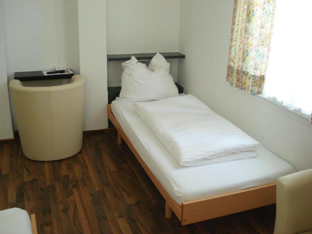 Hotel Gregory Zurich Room photo